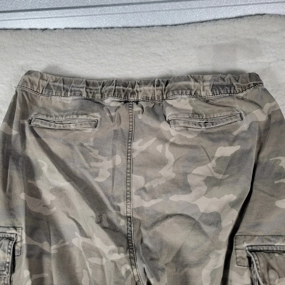 Old Navy Modern Jogger Mens XL Green Camo Built-In Flex Cargo Pants
